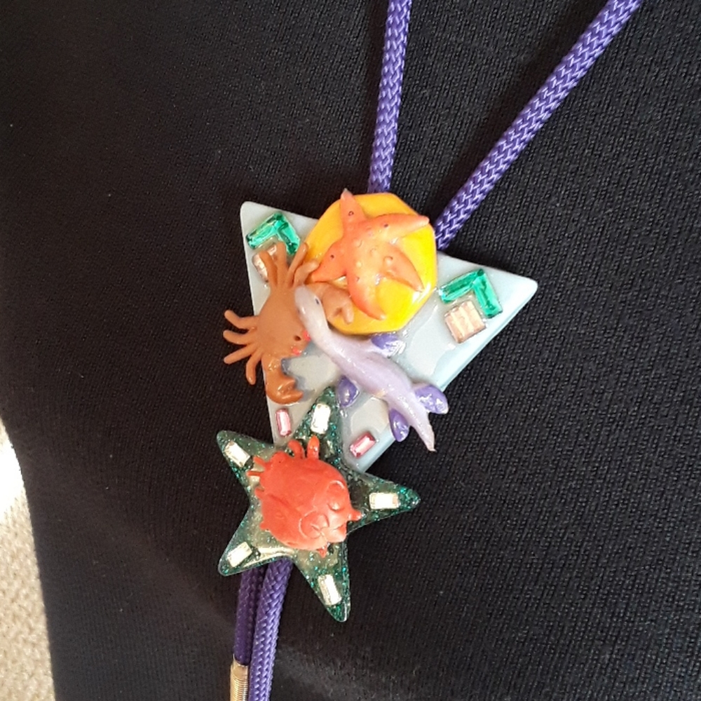Funky Pin/Lariat - Picture 2 of 6